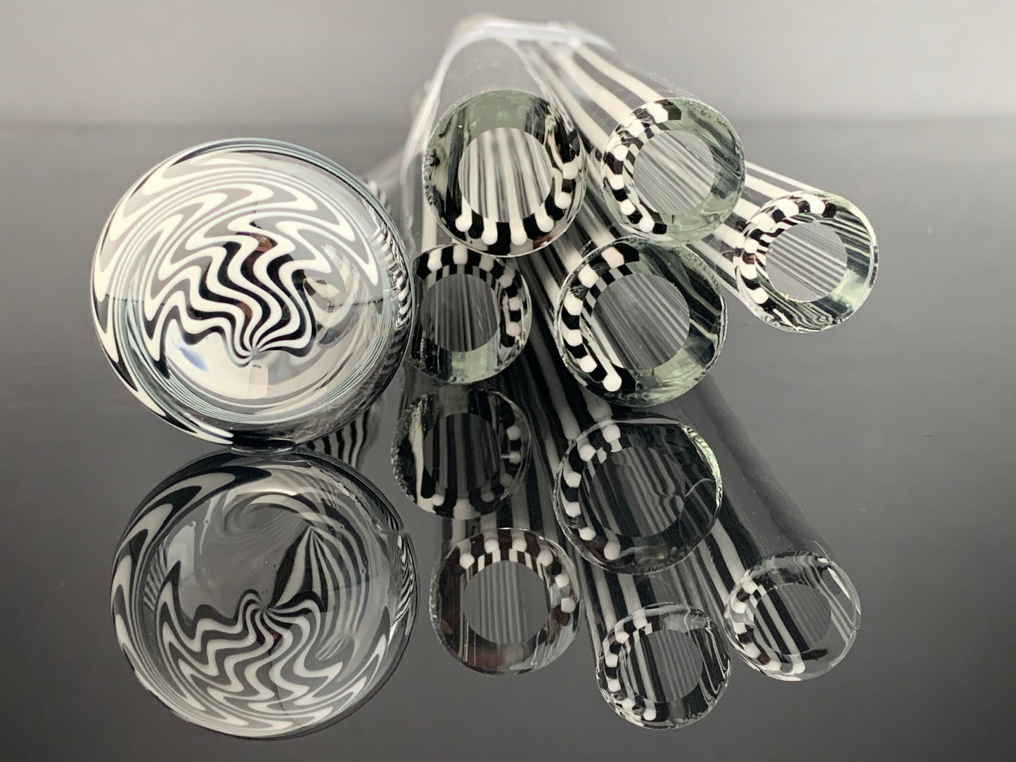 De transparente a blanco y negro - Vac Stack - Vidrio de borosilicato - COE 33 - Tubo revestido